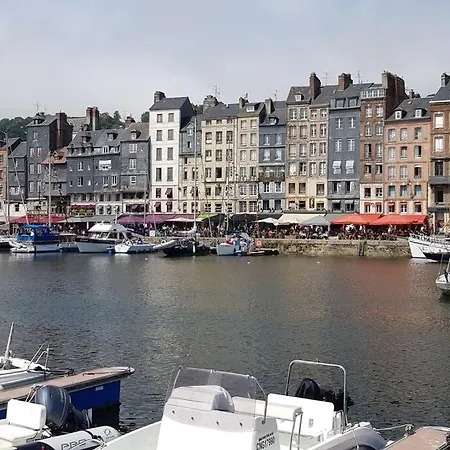 Jolie Maison Avec Jardin Honfleur Exterior photo